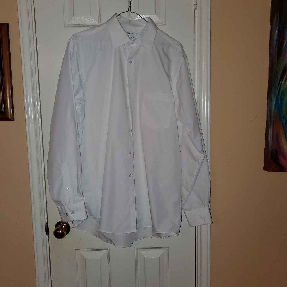Van Heusen Button Down